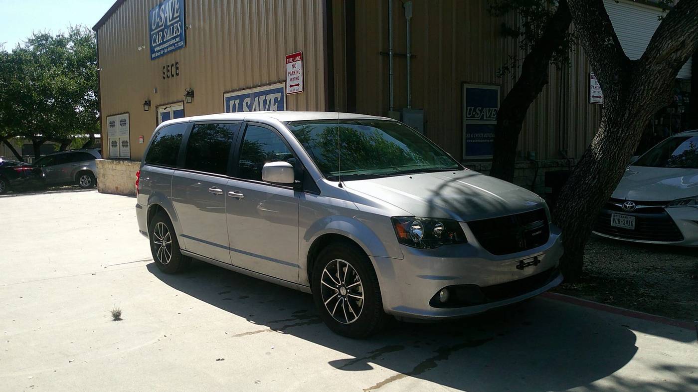 2019 Dodge Grand Caravan SXT — Minivan — 114,716 mi — San Antonio, TX