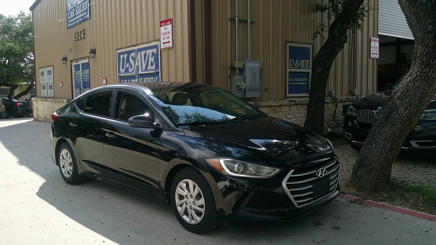 2017 Hyundai Elantra SE — Sedan — 103,544 mi — San Antonio, TX