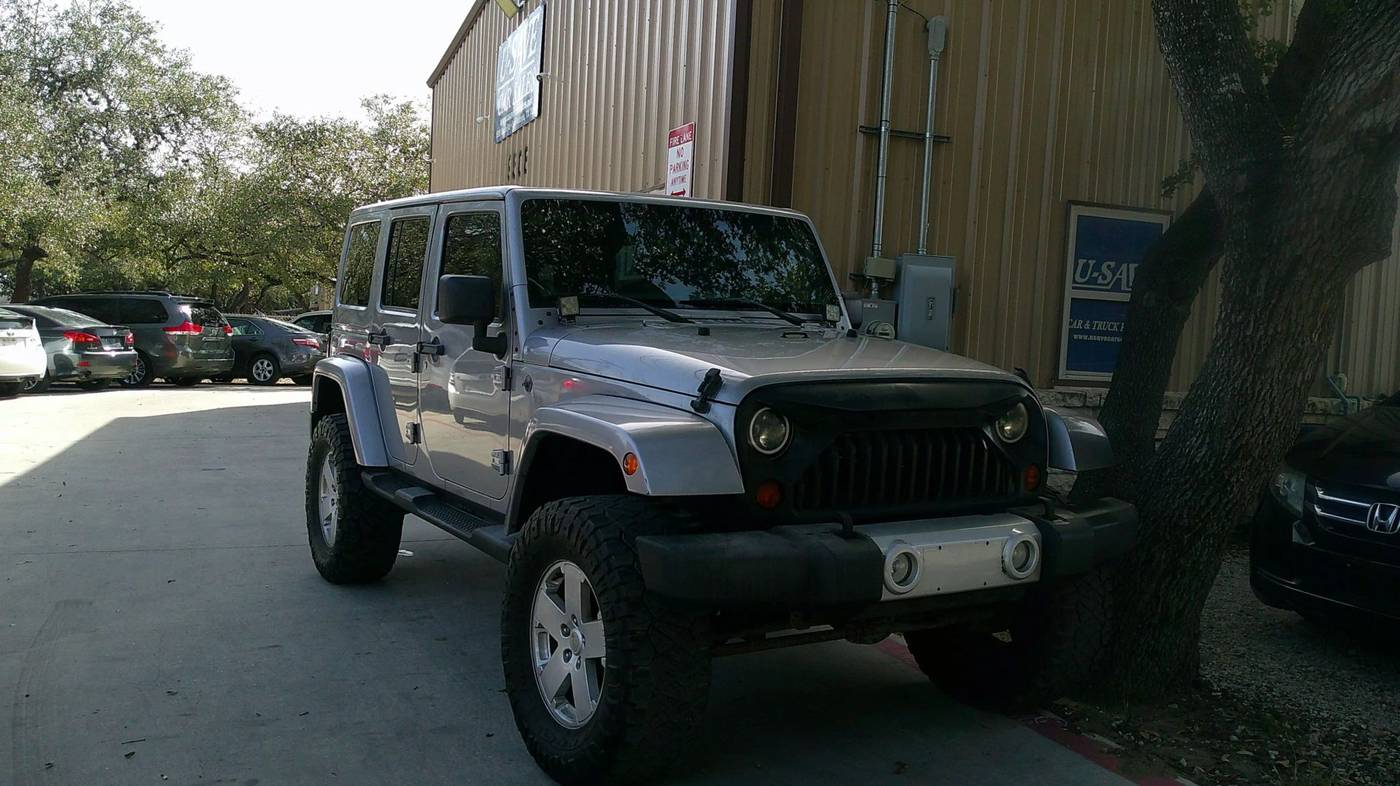 2013 Jeep Wrangler Sahara — SUV — 118,445 mi — San Antonio, TX