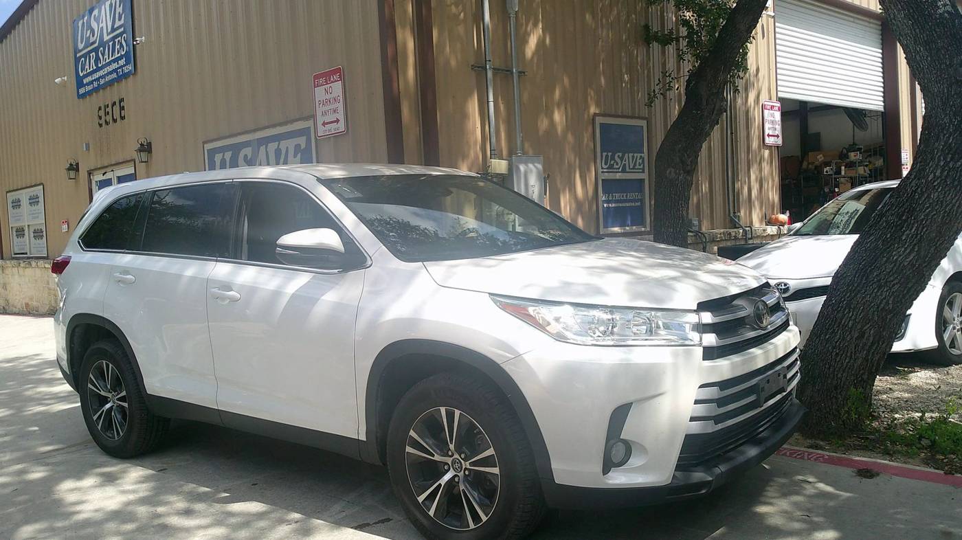 2019 Toyota Highlander LE Plus — SUV — 75,648 mi — San Antonio, TX