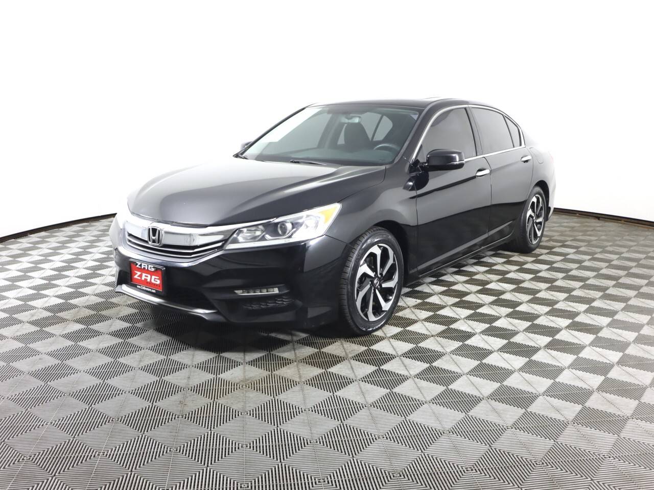 2016 Honda Accord EX — Sedan — 87,465 mi — Lynnwood, WA
