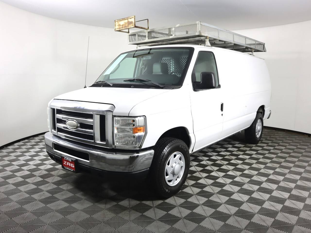 2014 Ford Econoline Cargo Van E-350 Super Duty — Cargo Van — 148,026 mi — Lynnwood, WA