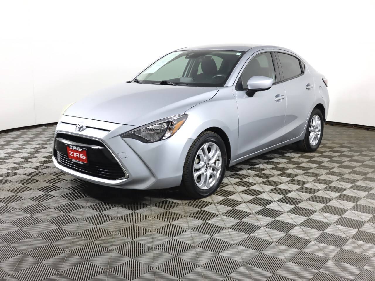 2018 Toyota Yaris iA Base — Sedan — 87,506 mi — Lynnwood, WA