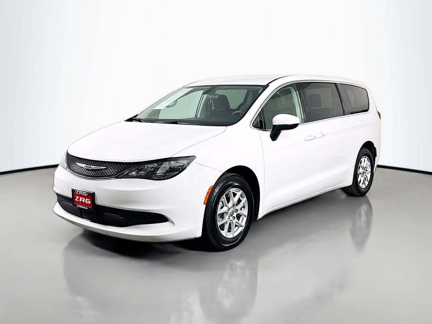 2022 Chrysler Voyager LX — Minivan — 92,838 mi — Lynnwood, WA