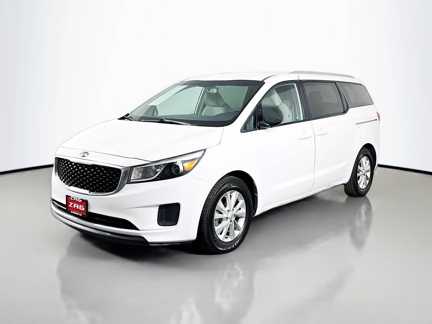 2016 Kia Sedona LX — Minivan — 84,079 mi — Lynnwood, WA