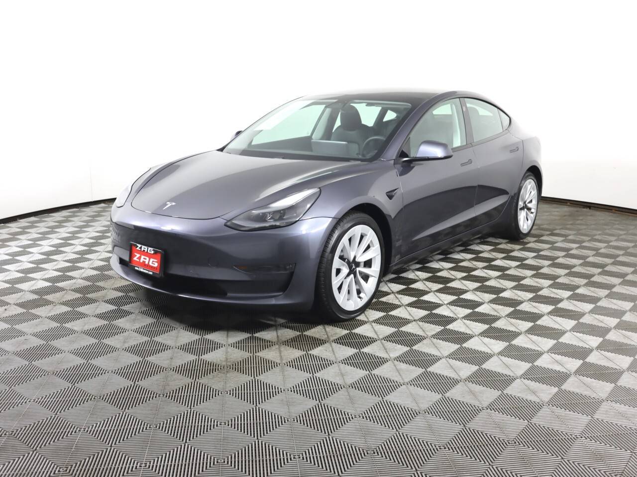 2021 Tesla Model 3 Long Range — Sedan — 21,842 mi — Lynnwood, WA