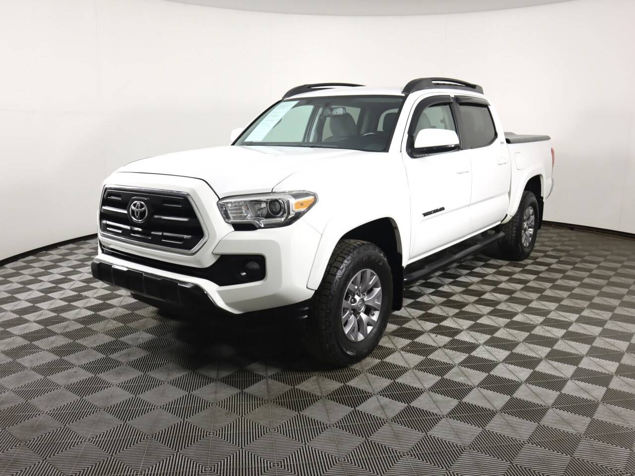 2016 Toyota Tacoma SR5 — Pickup Truck — 131,508 mi — Lynnwood, WA