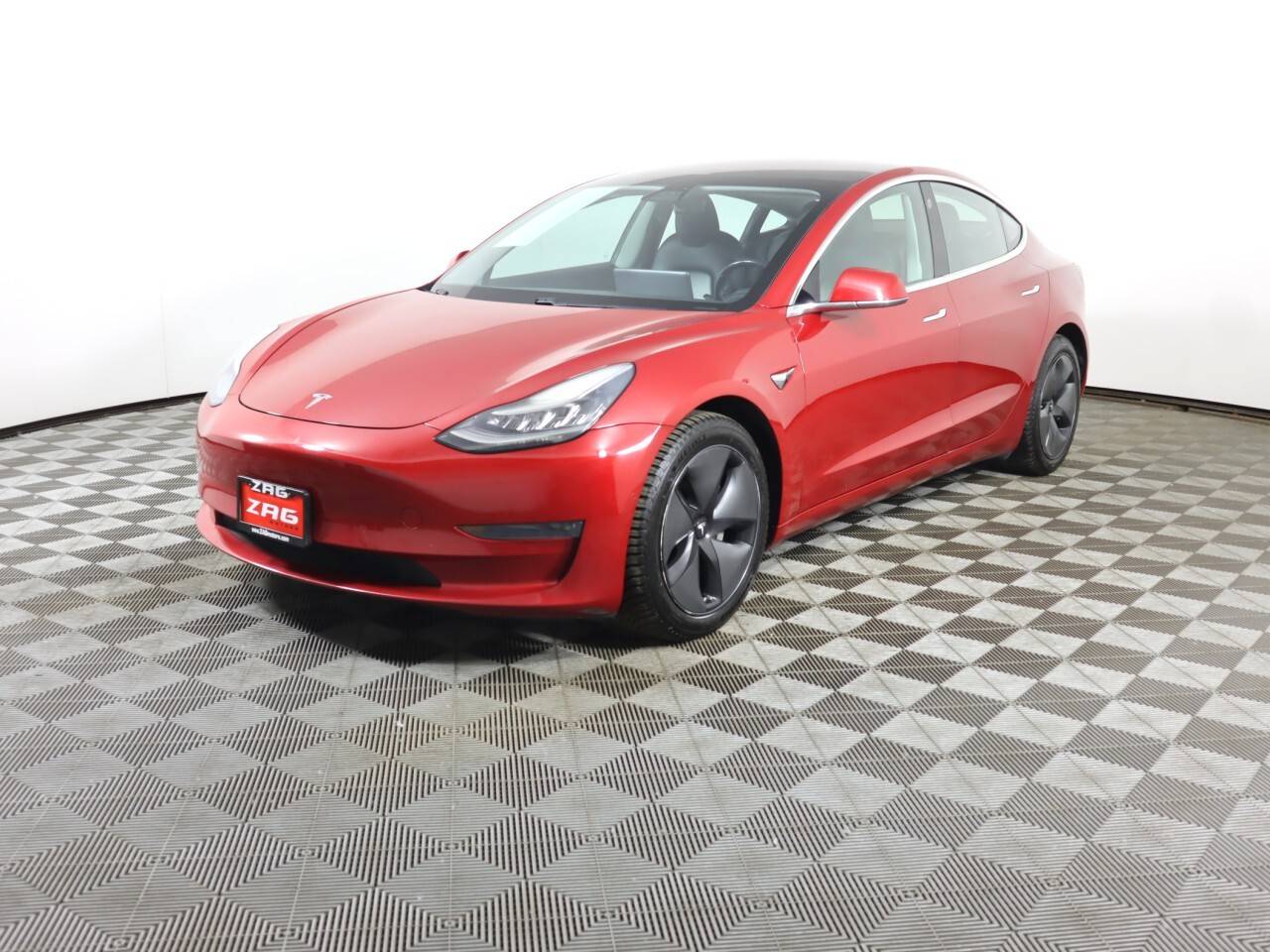 2018 Tesla Model 3 Long Range — Sedan — 106,869 mi — Lynnwood, WA