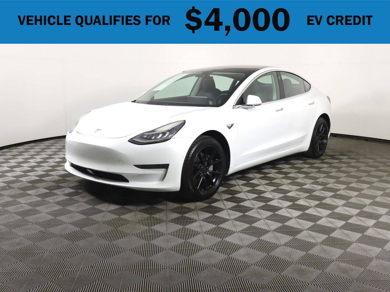 2018 Tesla Model 3 Long Range — Sedan — 110,237 mi — Lynnwood, WA