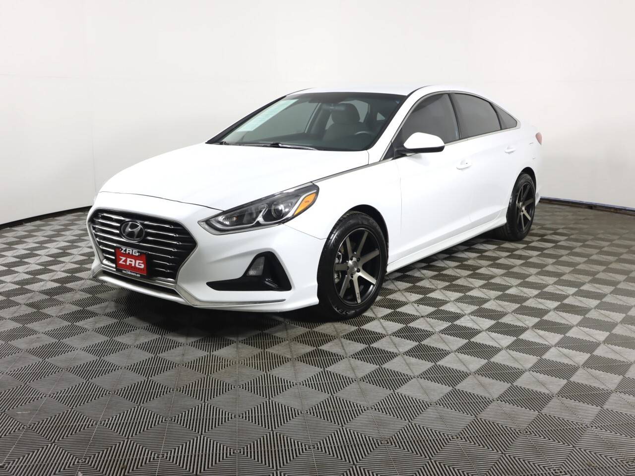 2018 Hyundai Sonata SE — Sedan — 90,208 mi — Lynnwood, WA