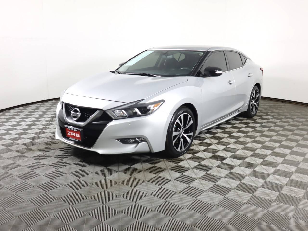 2018 Nissan Maxima SV — Sedan — 90,010 mi — Lynnwood, WA
