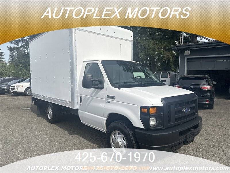 2010 Ford Econoline Commercial Cutaway E-350 — Chassis Cab Truck — 116,458 mi — Lynnwood, WA