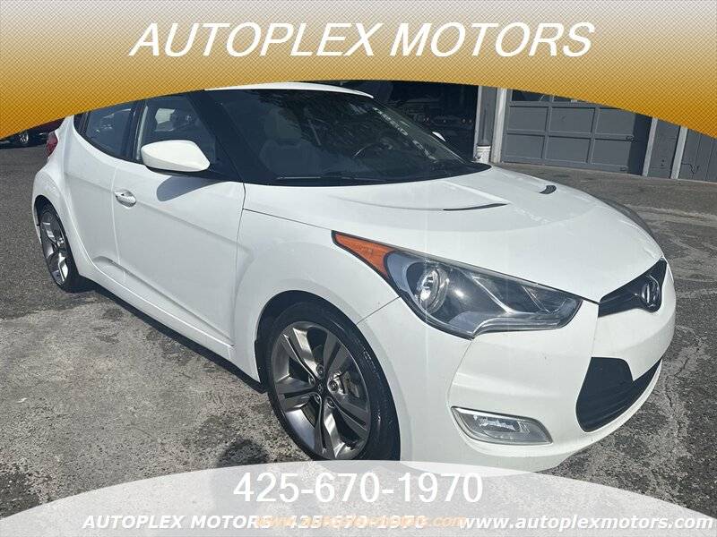 2013 Hyundai Veloster Base — Hatchback — 102,463 mi — Lynnwood, WA