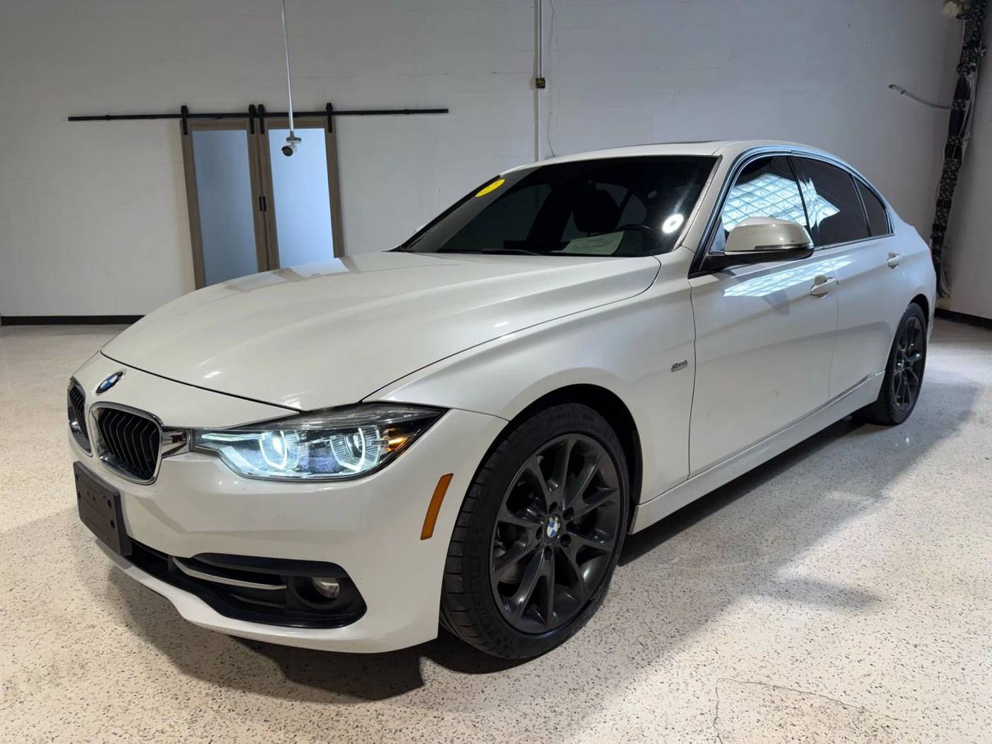2018 BMW 3 Series 320i — Sedan — 81,534 mi — St Petersburg, FL