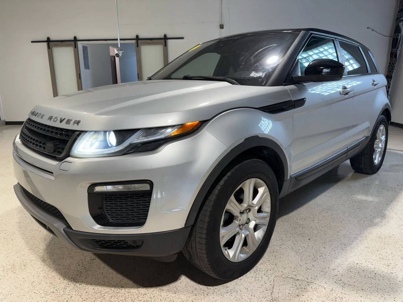 2017 Land Rover Range Rover Evoque SE Premium — SUV — 70,230 mi — St Petersburg, FL