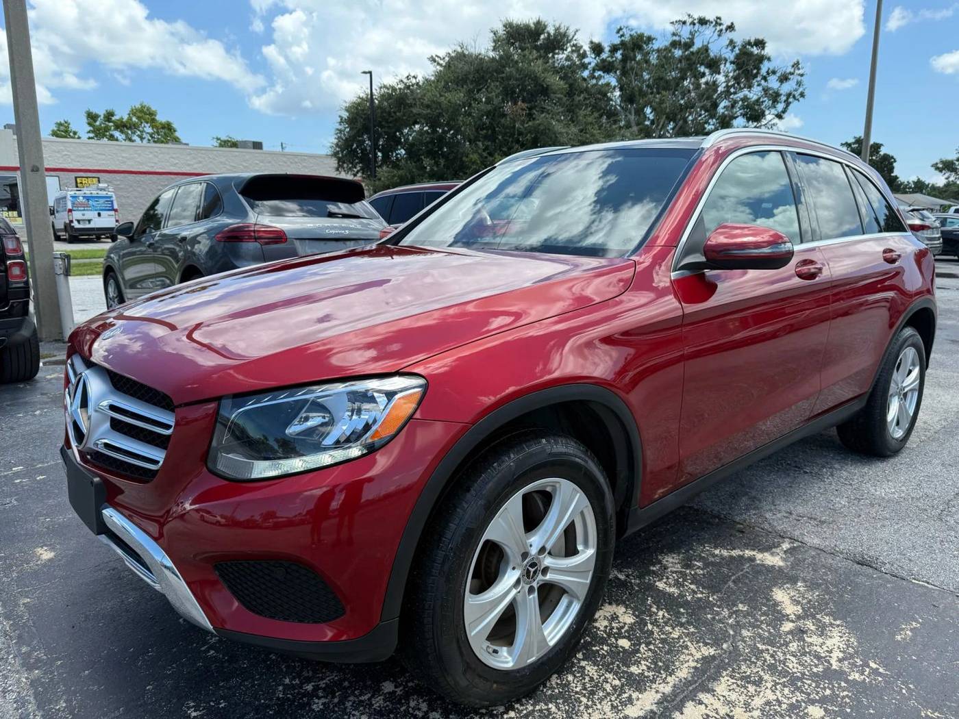 2018 Mercedes-Benz GLC GLC 300 — SUV — 104,261 mi — St Petersburg, FL