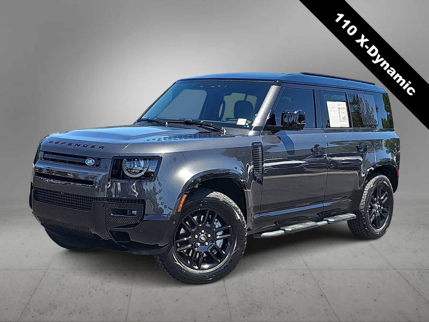 2025 Land Rover Defender X-Dynamic SE