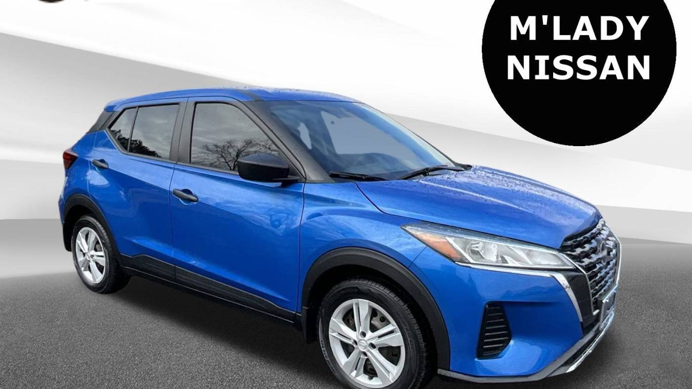 2022 Nissan Kicks S — SUV — 30,439 mi — Crystal Lake, IL