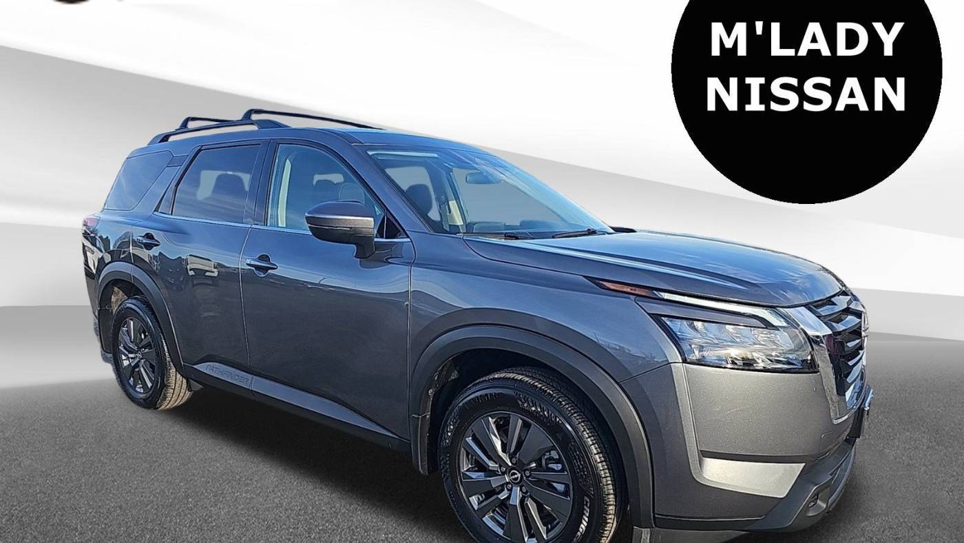 2024 Nissan Pathfinder SV — SUV — 6,382 mi — Crystal Lake, IL