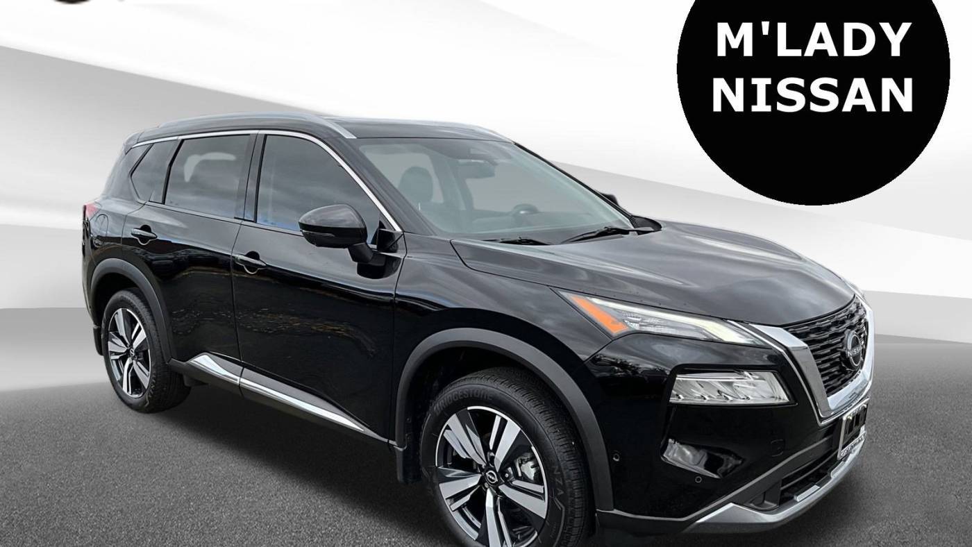 2023 Nissan Rogue SL — SUV — 8,216 mi — Crystal Lake, IL