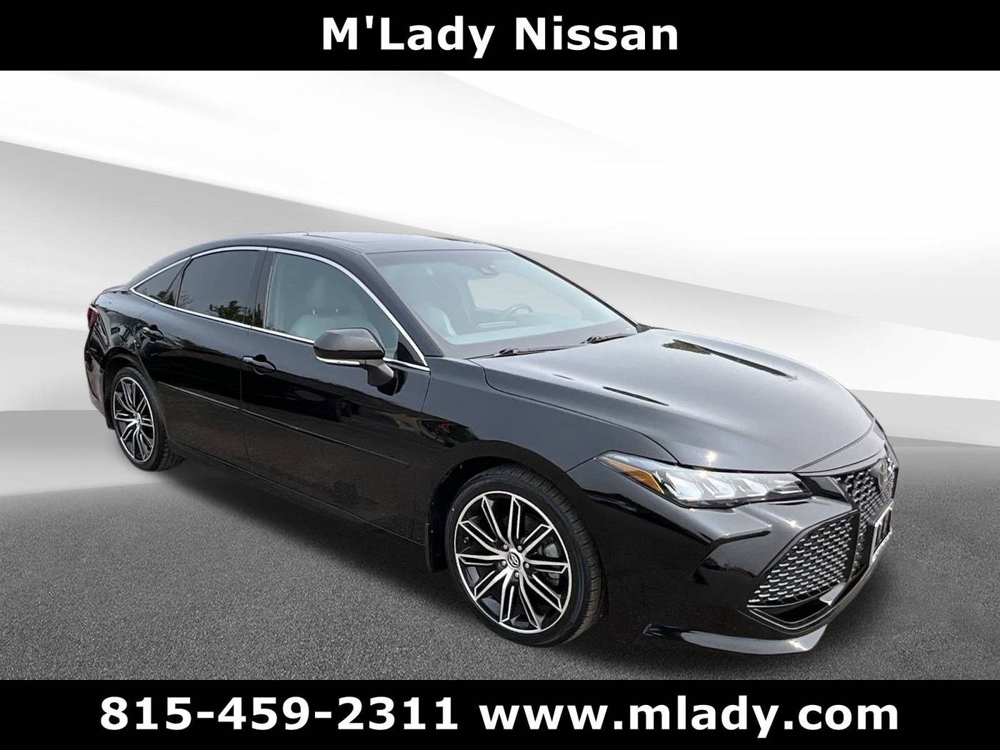 2019 Toyota Avalon Limited — Sedan — 66,511 mi — Crystal Lake, IL
