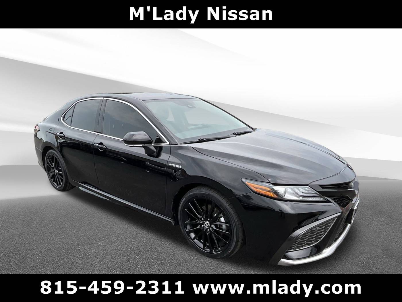 2021 Toyota Camry Hybrid XSE — Sedan — 57,573 mi — Crystal Lake, IL
