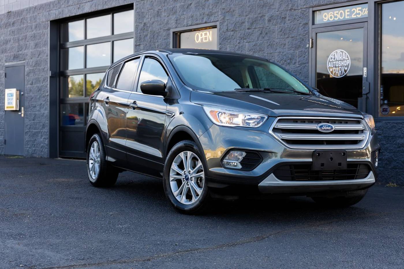 2019 Ford Escape SE — SUV — 71,629 mi — Aurora, CO