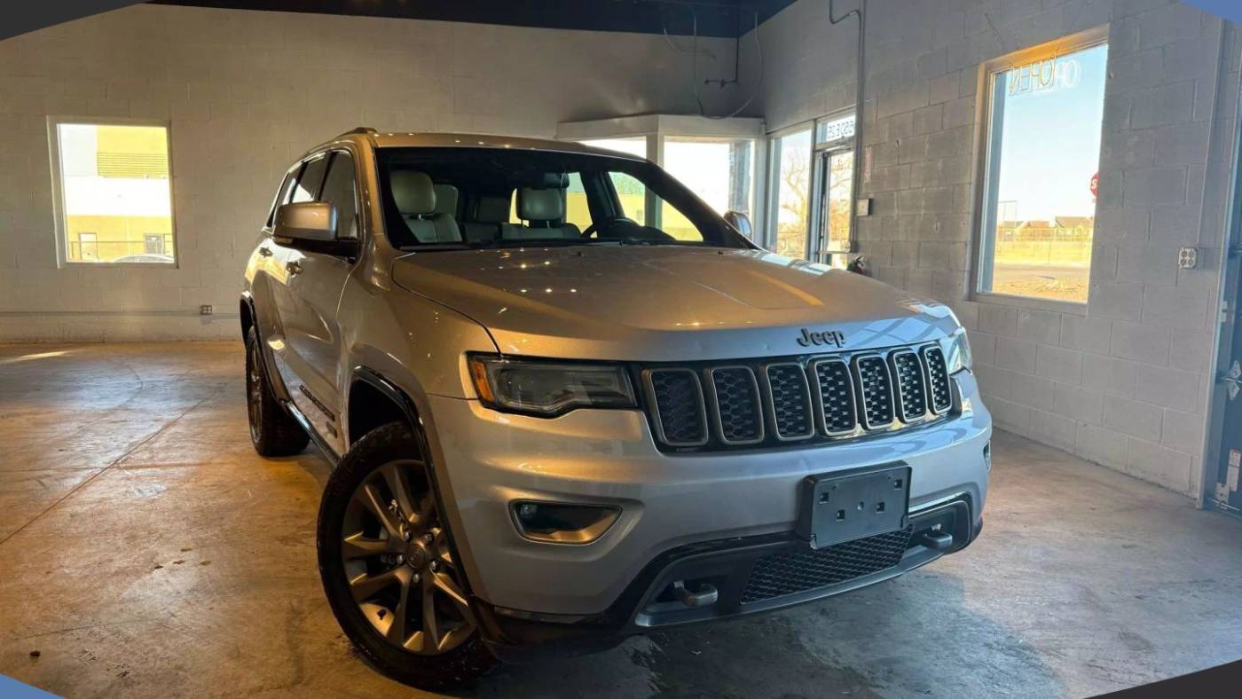 2016 Jeep Grand Cherokee Limited Anniversary — SUV — 120,128 mi — Aurora, CO