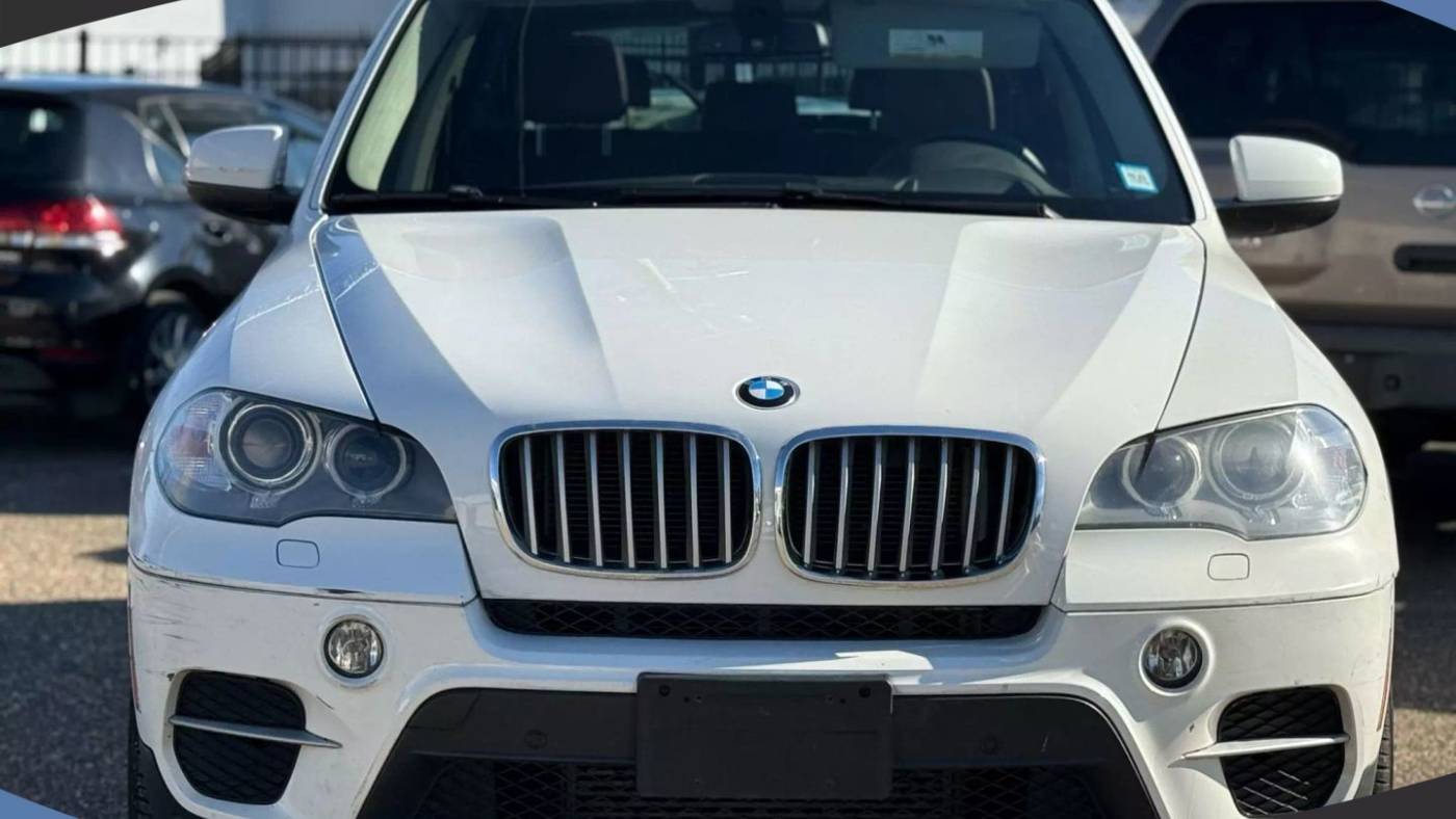 2013 BMW X5 35i — SUV — 64,122 mi — Baltimore, MD