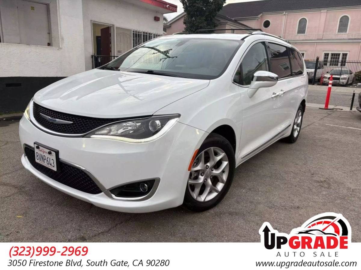 2019 Chrysler Pacifica Limited — Minivan — 121,095 mi — Southgate, CA