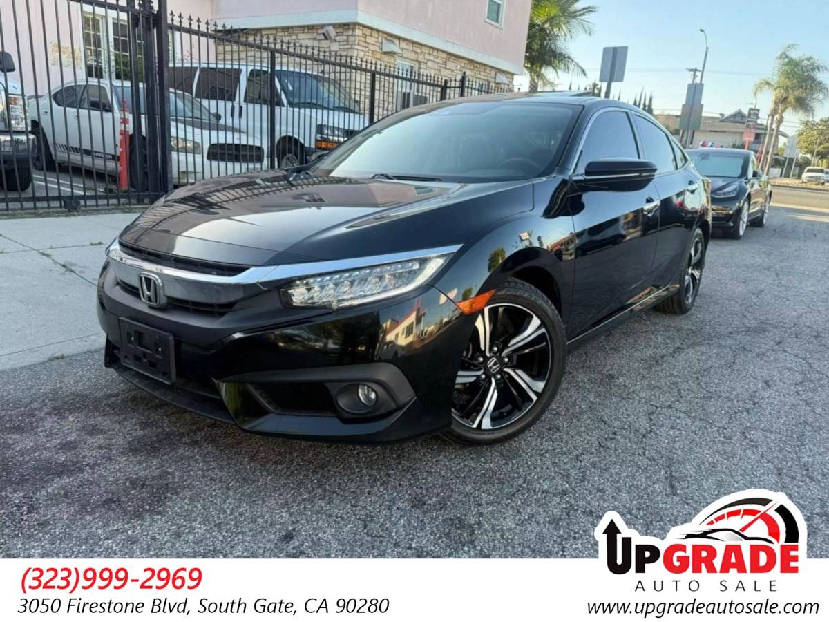 2018 Honda Civic Touring — Sedan — 48,961 mi — Southgate, CA