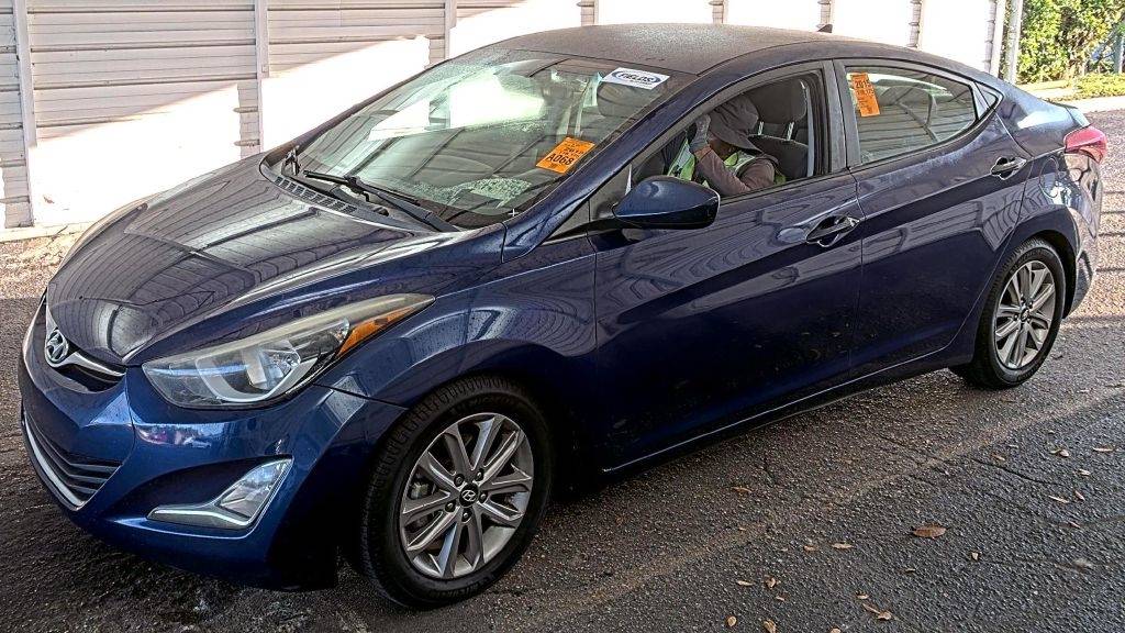 2015 Hyundai Elantra SE — Sedan — 118,175 mi — Jacksonville, FL
