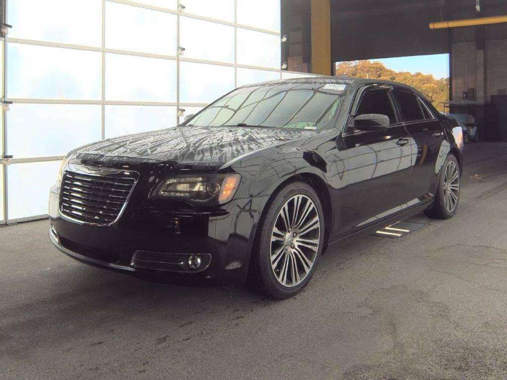 2013 Chrysler 300 S — Sedan — 82,561 mi — Jacksonville, FL