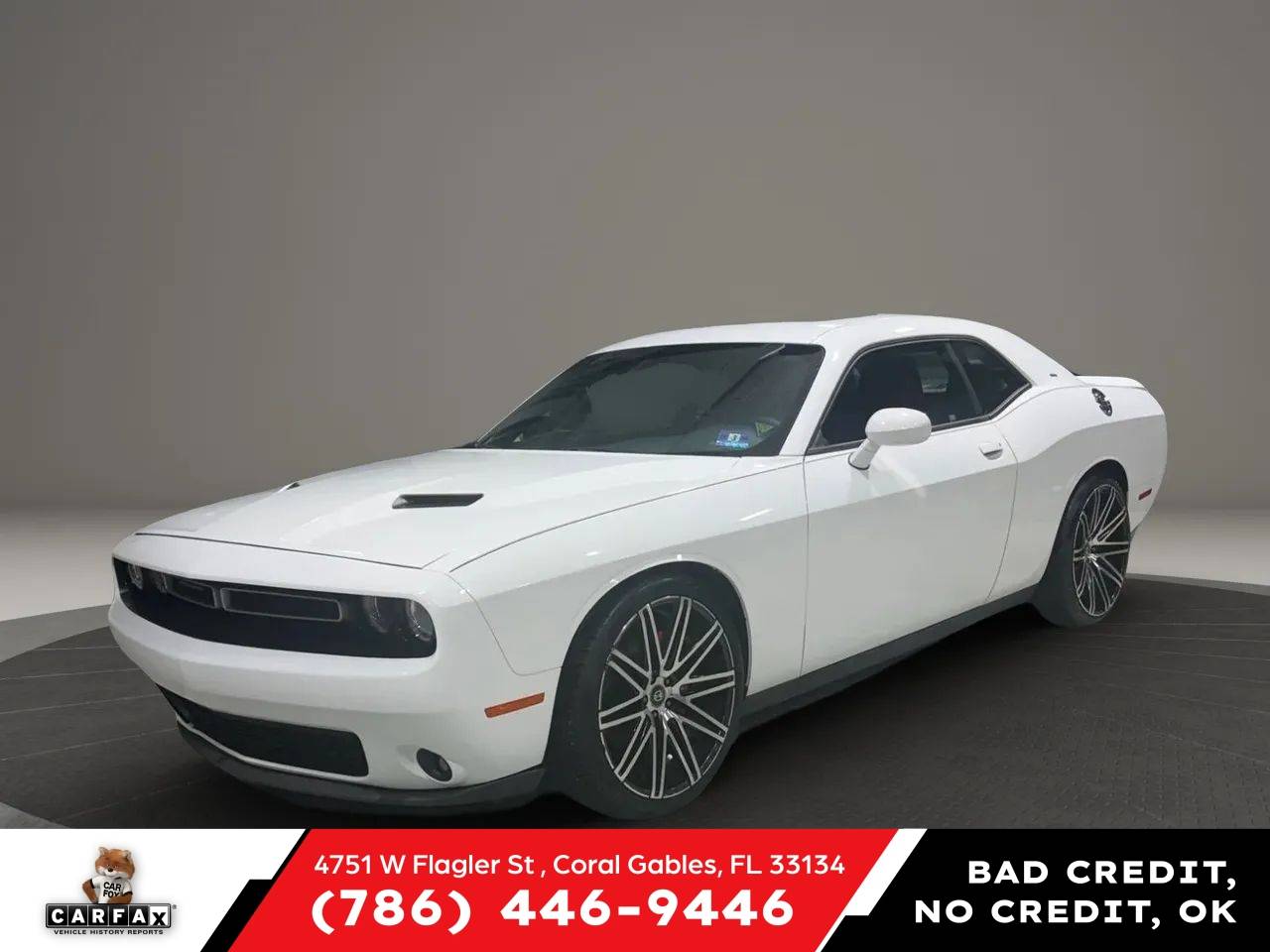 2015 Dodge Challenger SXT Plus
