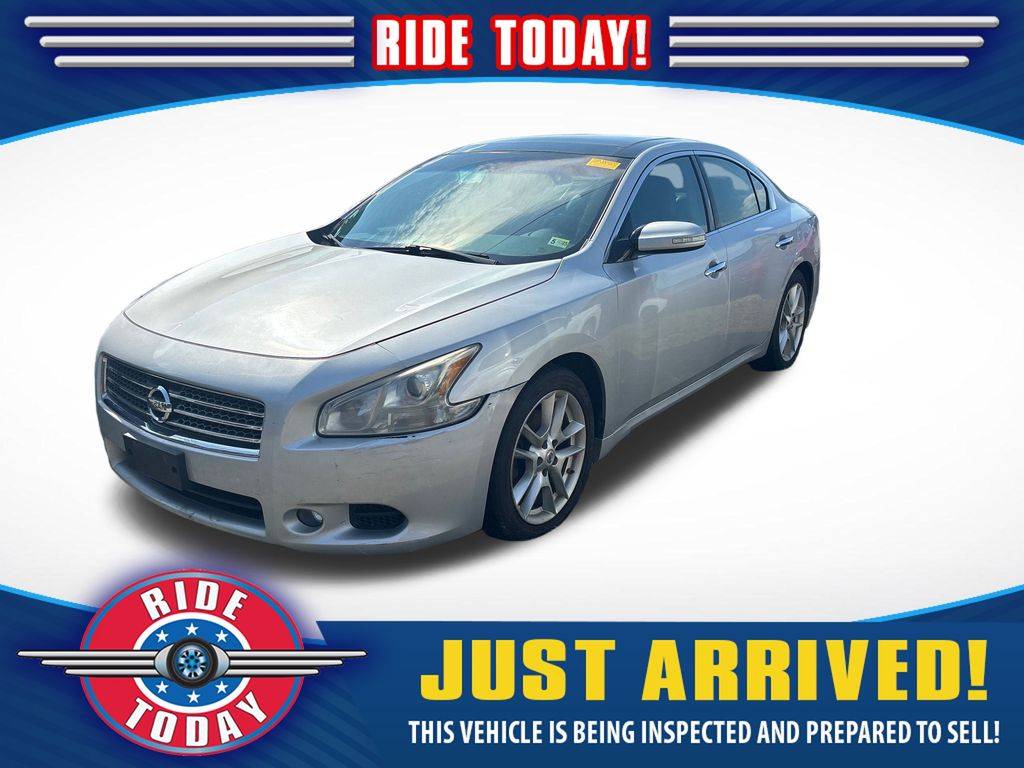 2011 Nissan Maxima SV — Sedan — 156,334 mi — Roanoke, VA