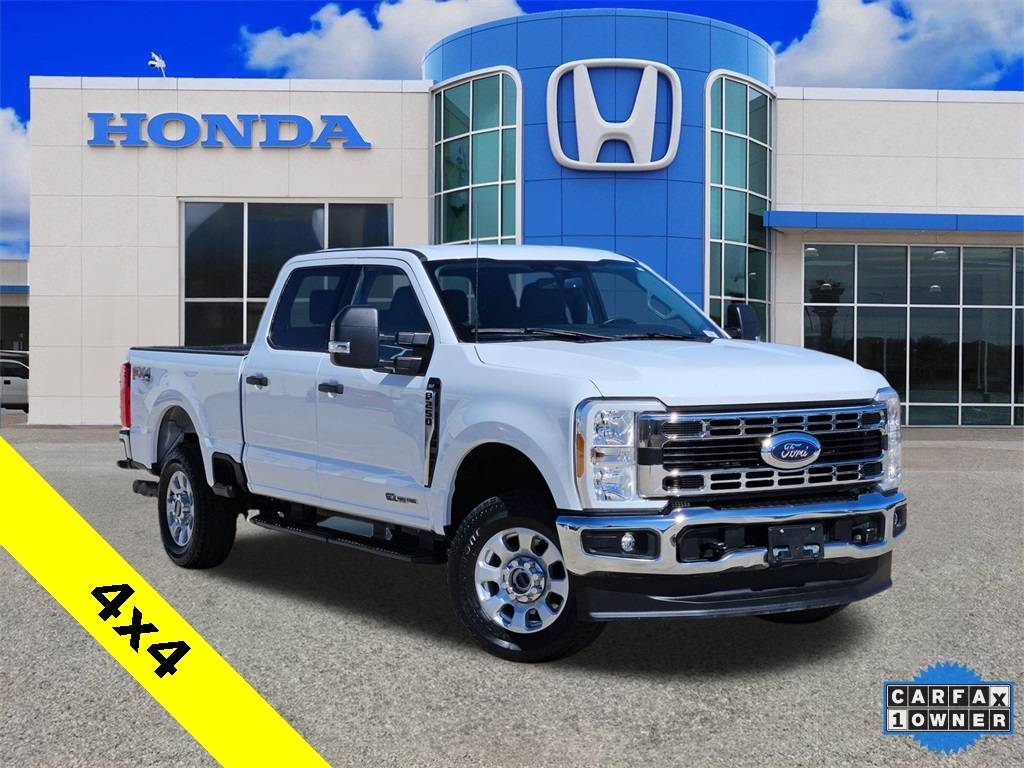 2023 Ford Super Duty F-250 XLT — Pickup Truck — 27,418 mi — Weatherford, TX