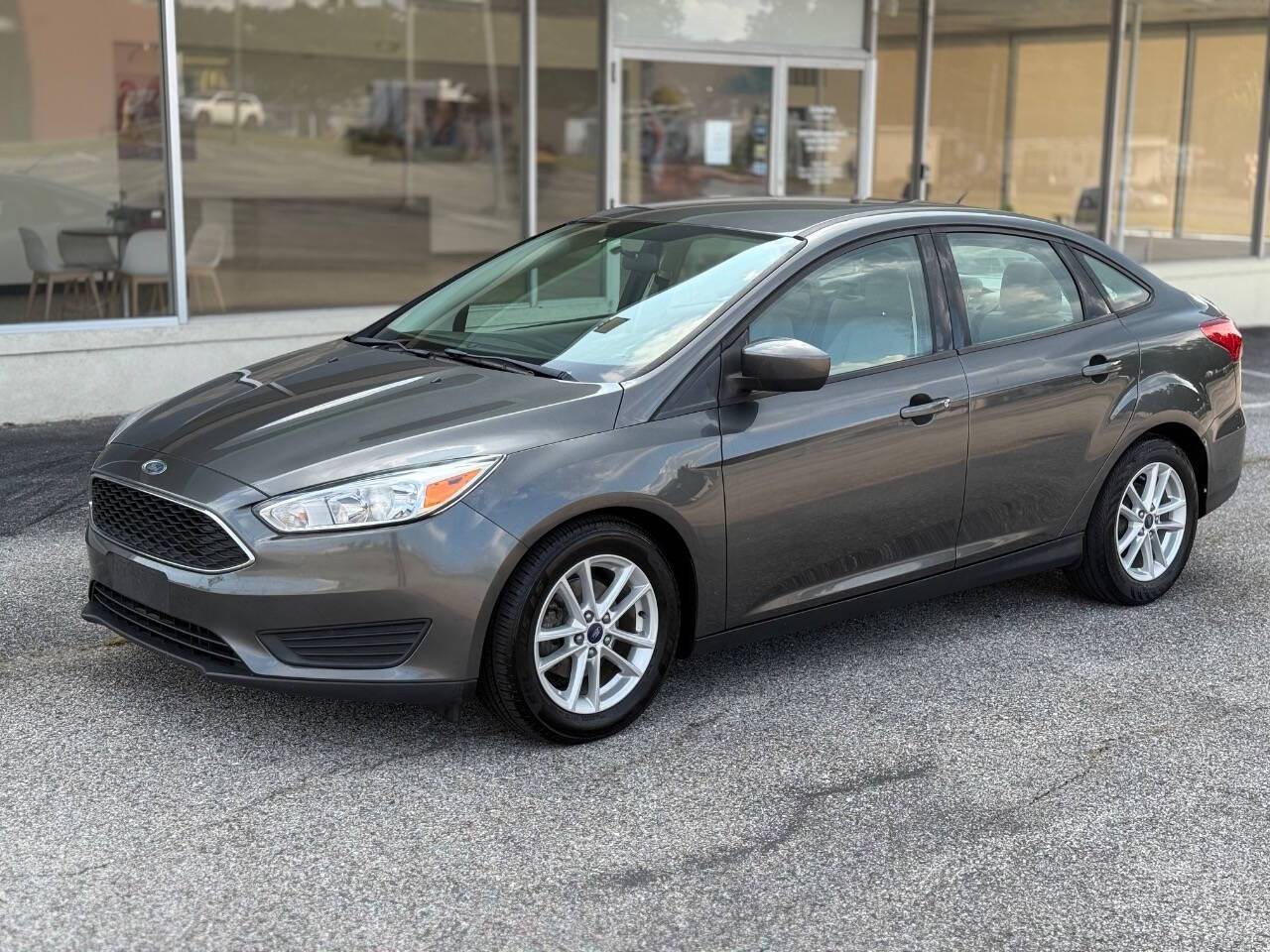 2018 Ford Focus SE — Sedan — 51,443 mi — Laurel, MD