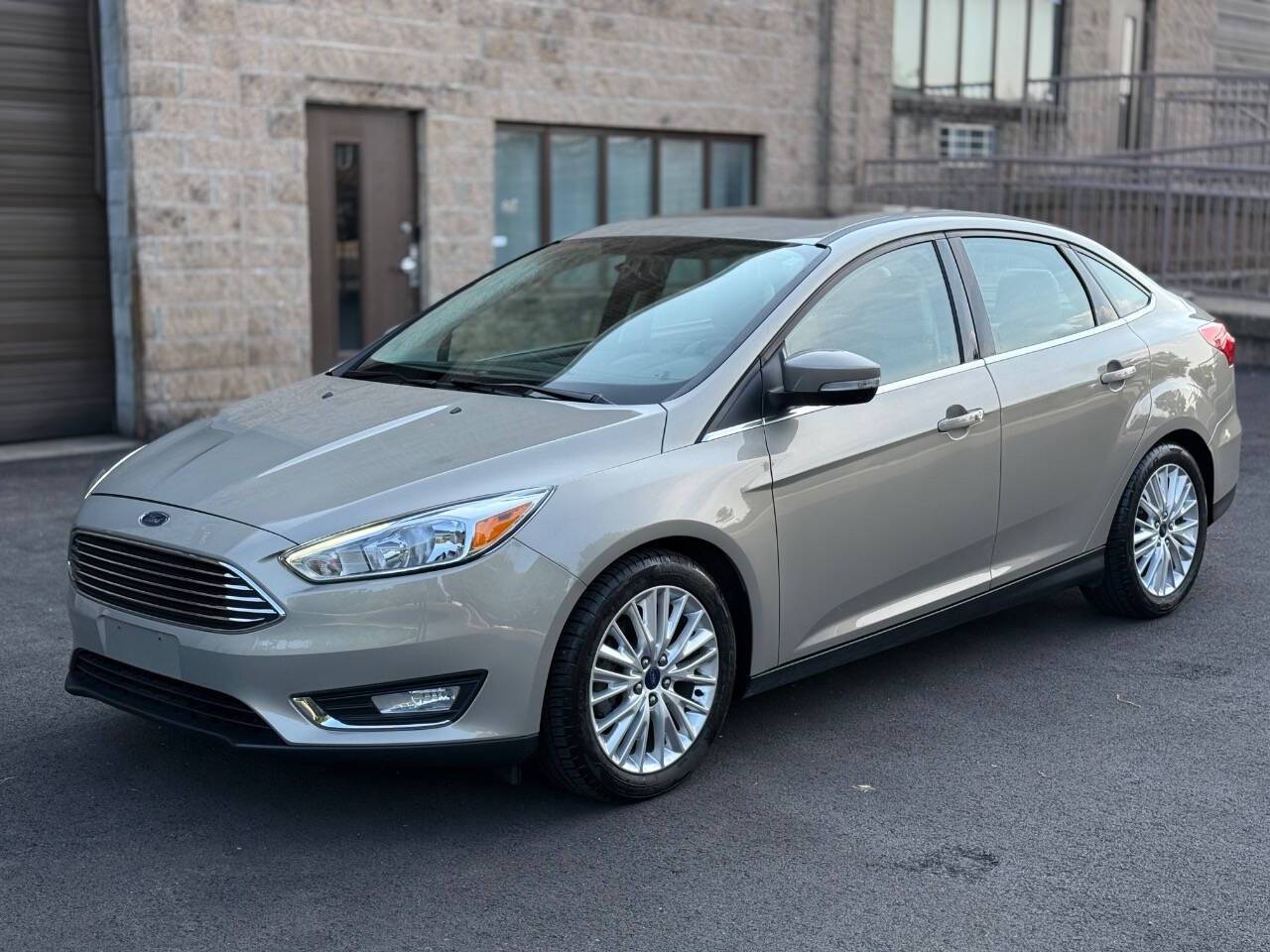 2015 Ford Focus Titanium — Sedan — 12,577 mi — Laurel, MD