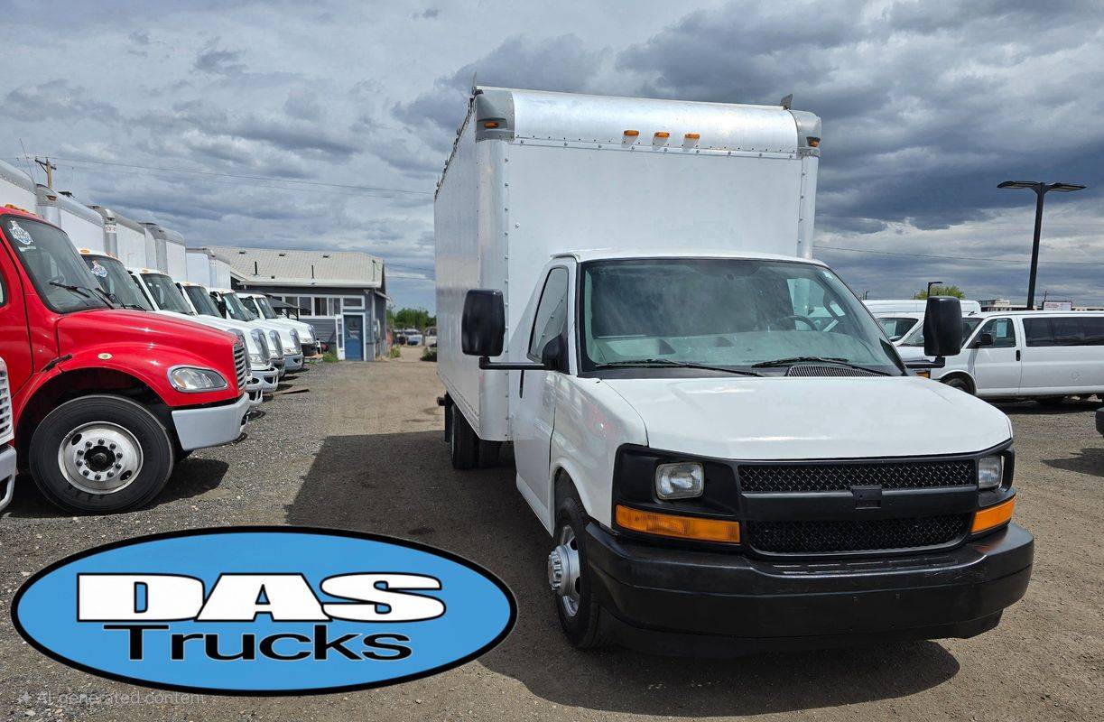 2017 Chevrolet Express Commercial Cutaway 3500 — Chassis Cab Truck — 110,735 mi — Englewood, CO