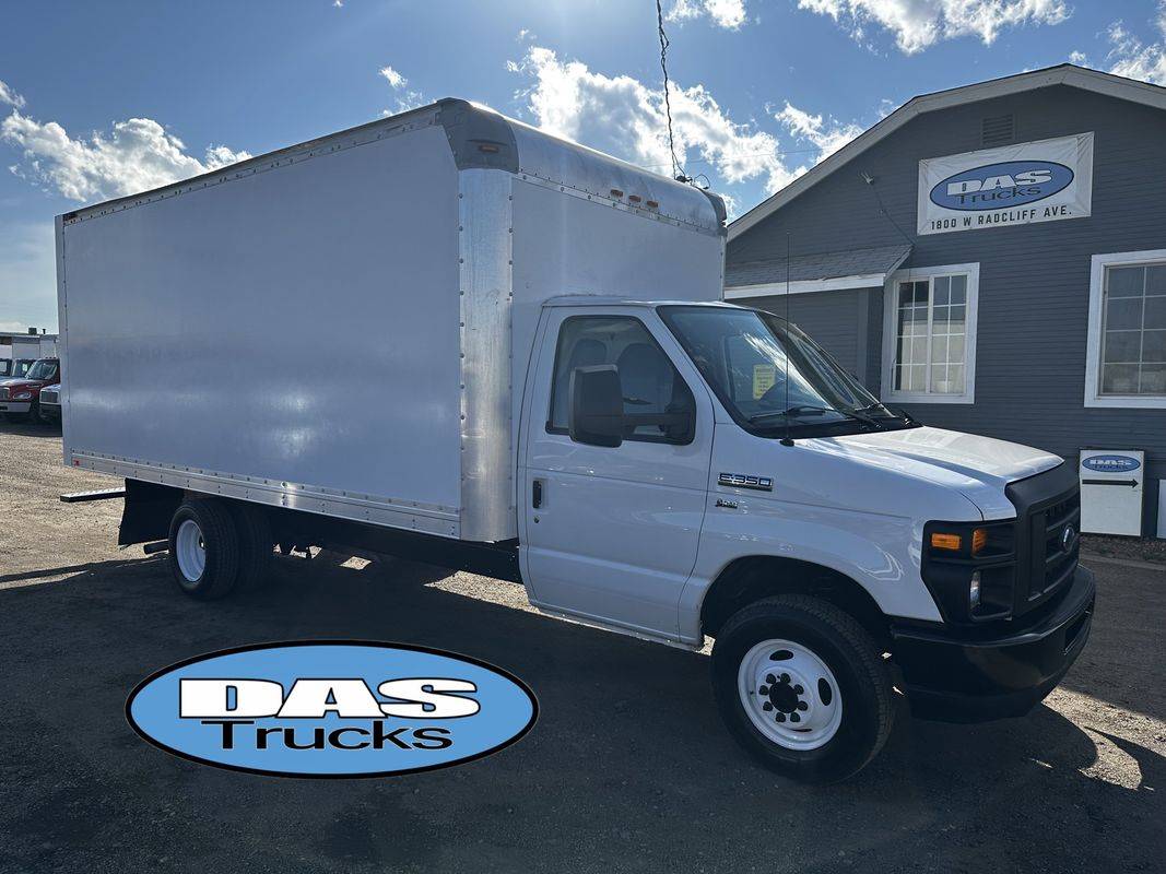 2016 Ford Econoline Commercial Cutaway E-350 — Chassis Cab Truck — 151,755 mi — Englewood, CO