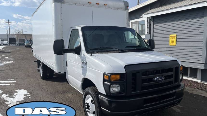 2017 Ford E-Series Cutaway E-350 — Chassis Cab Truck — 152,144 mi — Englewood, CO