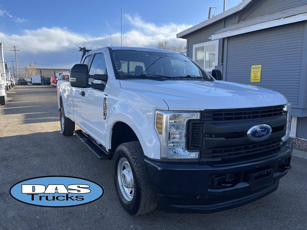 2018 Ford Super Duty F-250 XL — Pickup Truck — 130,958 mi — Englewood, CO