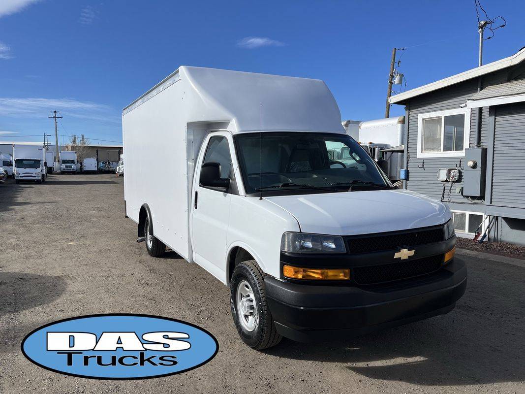 2020 Chevrolet Express Commercial Cutaway 3500 — Chassis Cab Truck — 133,915 mi — Englewood, CO