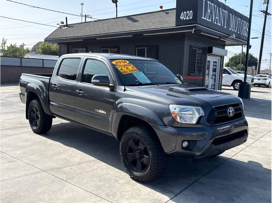 2014 Toyota Tacoma Base — Pickup Truck — 208,743 mi — South Gate, CA