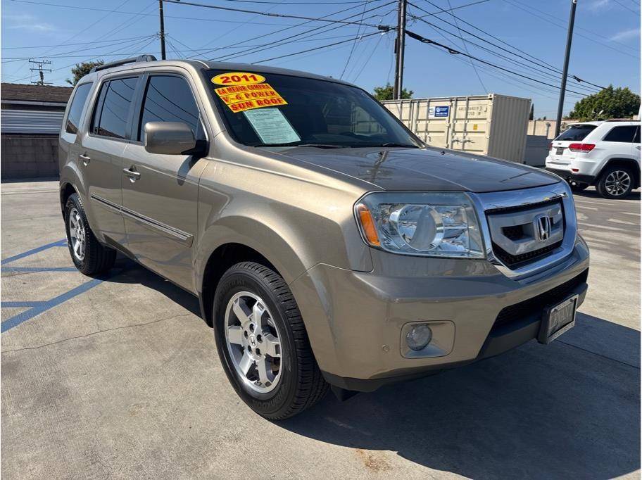 2011 Honda Pilot Touring — SUV — 136,125 mi — South Gate, CA