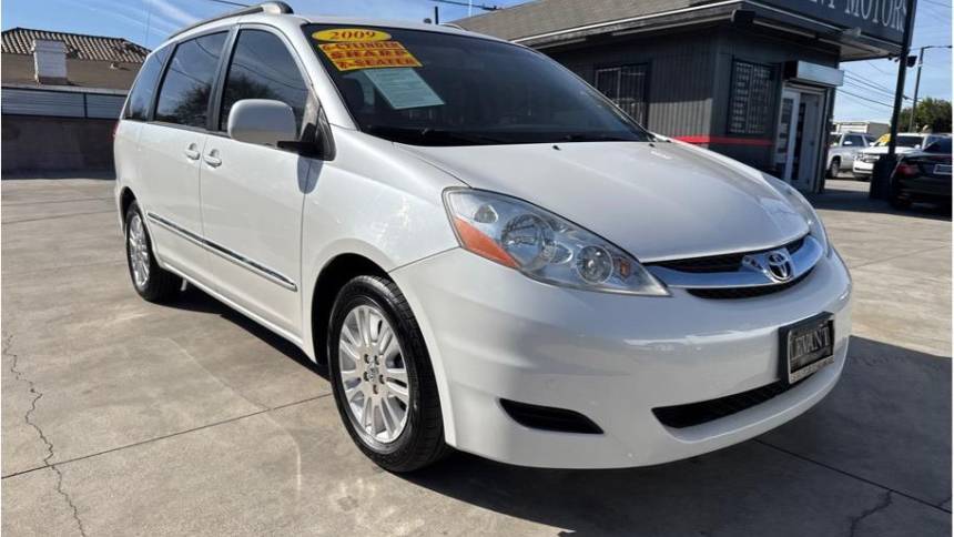 2009 Toyota Sienna XLE — Minivan — 163,496 mi — South Gate, CA