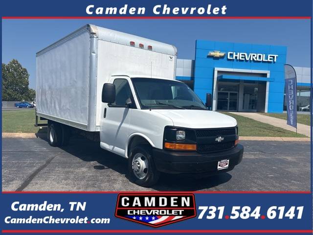 2008 Chevrolet Express Commercial Cutaway C7N — Chassis Cab Truck — 107,027 mi — Camden, TN