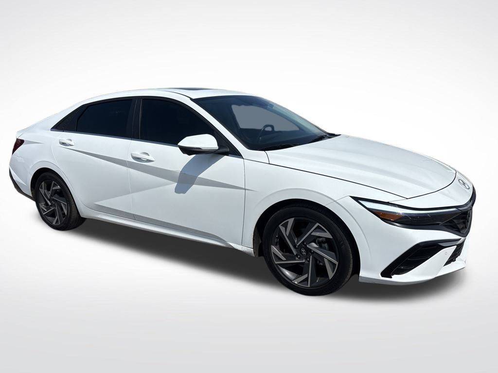 2024 Hyundai Elantra Limited — Sedan — 26,063 mi — Montgomery, AL