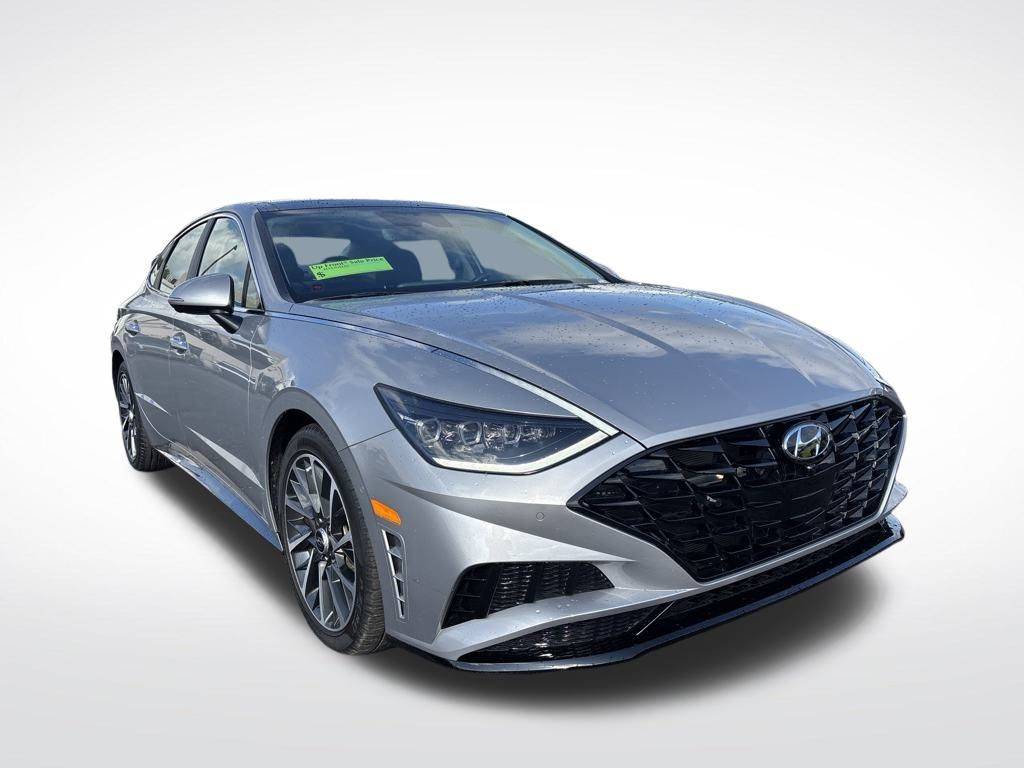 2023 Hyundai Sonata Limited — Sedan — 14,152 mi — Montgomery, AL