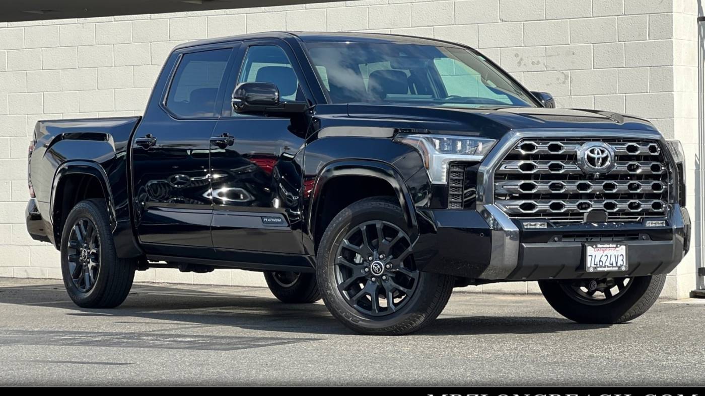 2023 Toyota Tundra Platinum — Pickup Truck — 17,165 mi — Signal Hill, CA